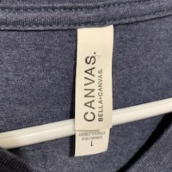 USA Blue and Red w/ White Polka Dots Graphic Tee - Picture 2 of 4